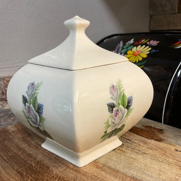 Vintage Lidded Apothecary Vanity Jar Signed by Artist - Picture 2 of 4